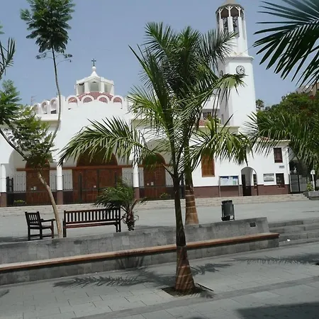 Appartement 2-bedroom In Cristianos *
