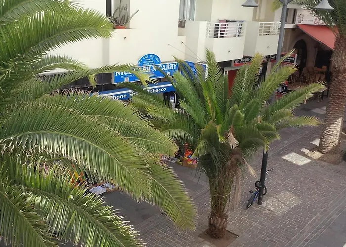 Cristianos Apartmán *