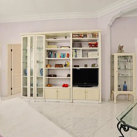 Apartment 2-bedroom In Cristianos *