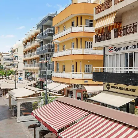 2-bedroom In Cristianos Apartment *